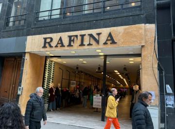Local comercial · 680m² · Local en Florida 700 Frente a Galerias Pacifico