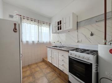 Departamento · 45m² · 2 Ambientes · Departamento Dos Ambientes - Venta - Villa Ballester - Centrico.