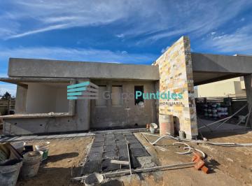 Casa · 133m² · 4 Ambientes · 2 Cocheras · Casa en Canning Chico en Una Planta Entrega Terminada Septiembre 26