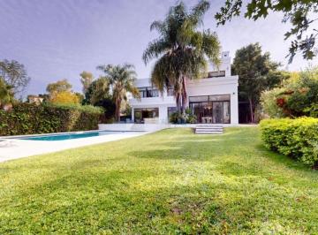 Casa de 5 ambientes, Malvinas Argentinas · Venta Casa 6 Ambientes con Pileta en San Carlos Country