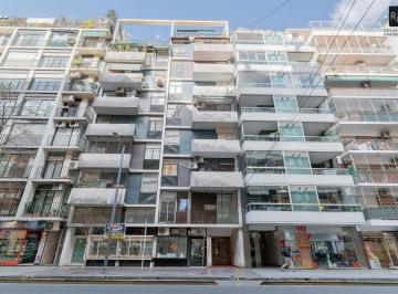 Departamento · 74m² · 4 Ambientes · Departamento 4 Ambientes en Venta - Palermo Botánico - Excelente Ubicación.