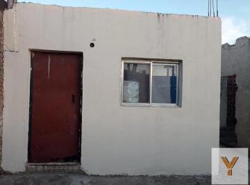 Casa · 95m² · 3 Ambientes · Casa en Venta - 2 Dorm. 2 Baños - 200 m - Escobar