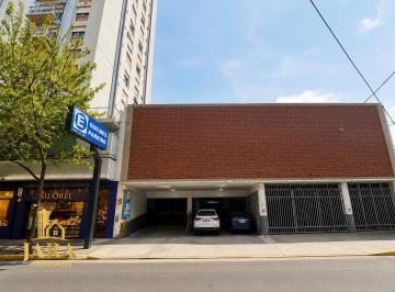 Local comercial · 1200m² · Local en Quilmes