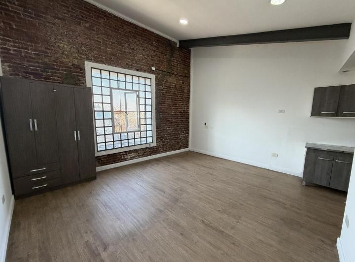 Departamento Monoambiente. 27 m&sup2;. Luminoso. Bajas Expensas.