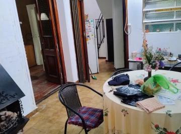 PH · 72m² · 4 Ambientes · PH en Venta - 3 Dorm. 2 Baños - 112 m - Caballito