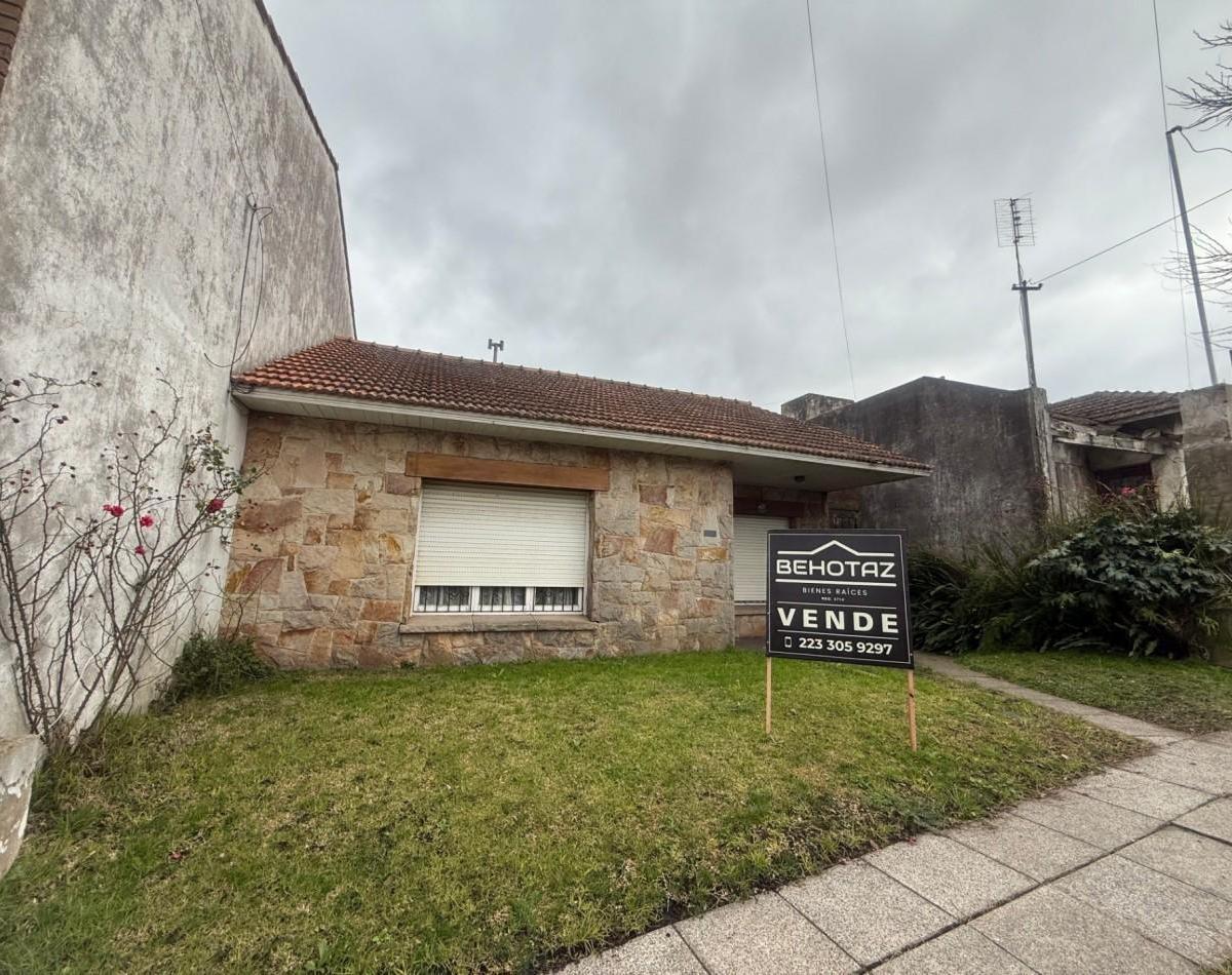 Chalet 3 amb, 72m² en San Carlos, ideal para reciclar y ampliar