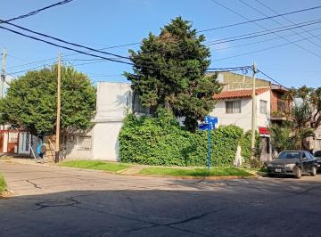 Casa de 3 ambientes, La Matanza · Se Vende Casa Esq con Dto 1er Piso