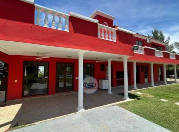 Casa · 205m² · 5 Ambientes · 1 Cochera · Venta Casa 5 Ambientes Apto Crédito Fincas de San Vicente Chacras, San Vicente