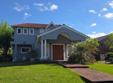 Casa · 180m² · 4 Ambientes · 4 Cocheras · Casa en Venta en Rincon de La Costa, Rincon de Milberg, Tigre, G. B. a. Zona Norte