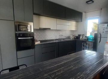 Casa · 170m² · 6 Ambientes · 2 Cocheras · Alquile Casa 3 Dorm. Olivos del Torreon