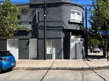 Casa · 300m² · 5 Ambientes · Casa + 2 Dptos en Venta Alta Cordoba