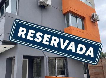 Departamento · 60m² · 3 Ambientes · 1 Cochera · Departamento Dúplex en Alquiler en Turdera, Lomas de Zamora, G. B. a. Zona Sur