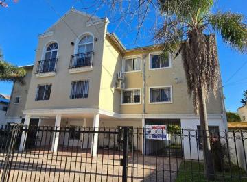 PH · 147m² · 4 Ambientes · 2 Cocheras · Dpto 4 Amb,3 Bañostriplex 200 m²