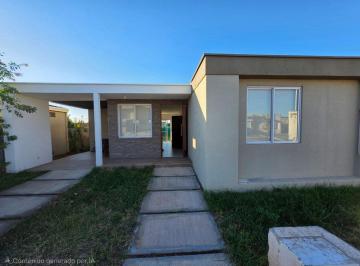 Casa · 110m² · 4 Ambientes · 1 Cochera · Venta de Casa B° Privado Maipú - 4 Ambientes