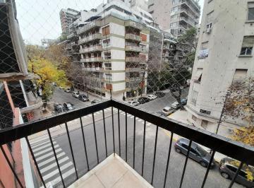 Departamento de 3 ambientes, Belgrano · Semipiso Reciclado con Balcón Al Frente! 3 Dorm., Cochera