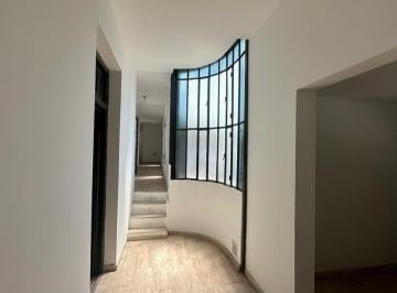 PH · 97m² · 4 Ambientes · PH Reciclado a Nuevo de 3 Dorm. con Patio