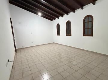 Casa · 112m² · 6 Ambientes · 1 Cochera · Estratégica Casa en 5ta Sección Oeste