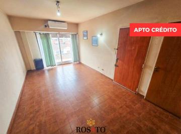 Departamento · 59m² · 3 Ambientes · Venta Departamento 3 Ambientes con Balcón, 2° Piso por Escalera en Villa Lugano - Apto Crédito