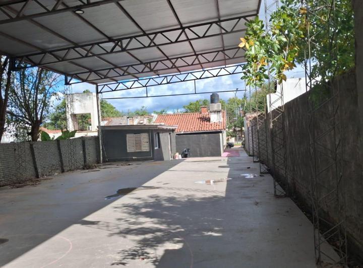 Bodega-Galpón · 263m²