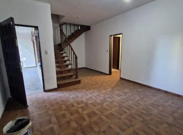 Casa de 6 ambientes, Córdoba · Oportunidad Venta Arguello Norte Casa 3 Dorm.!