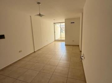 Departamento de 2 ambientes, Córdoba · Alquiler// Depto. 1 Dorm - 1 Baño// Balcon con Asador!