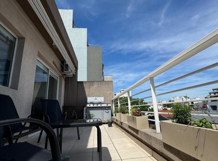Vendo Hermoso Departamento con Balcon Terraza y Cochera