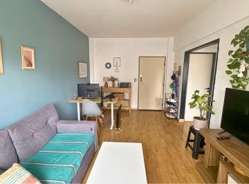 Departamento · 37m² · 2 Ambientes · Alquiler Depto. 2 Amb. Balcón Corrido. Saavedra
