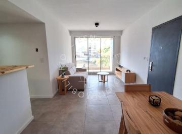 Departamento de 3 ambientes, Rosario · 2 Dorm. con Patio a Estrenar