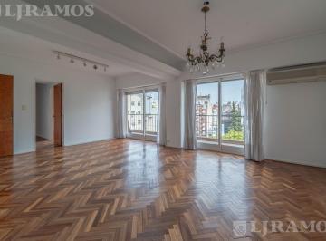 Departamento · 93m² · 4 Ambientes · 1 Cochera · Av Santa Fe y Laprida. 4 Amb Cochera.