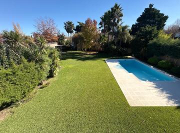 Casa · 374m² · 6 Ambientes · 6 Cocheras · Bermudas, Venta Casa Doble Lote, Quincho y 4 Dorm. - Pilar, del Viso