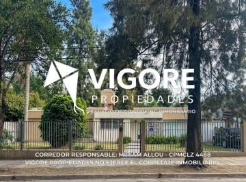 Casa de 7 ambientes, Esteban Echeverría · Casa en Venta en Monte Grande | Lote de 800 m² | Gran Potencial