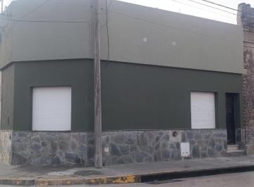 Casa · 60m² · 4 Ambientes · Casa en Victoria