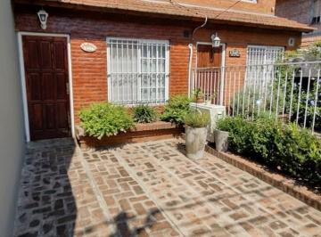Casa · 60m² · 3 Ambientes · 1 Cochera · Casa Dúplex de 3 Ambientes en Venta en San Fernando