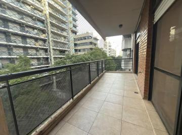 Departamento · 115m² · 5 Ambientes · 1 Cochera · Semipiso Amplísimo en Inmejorable Ubicación. Doble Balcón Terraza. Cochera. Quincho