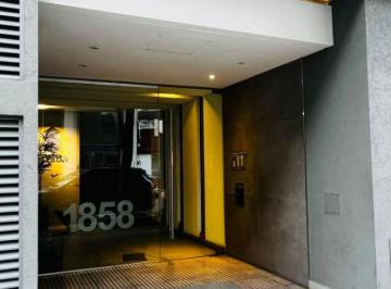 Departamento de 3 ambientes, Flores · Pza Irlanda. 3 Ambientes en Suite Impecable con Cochera