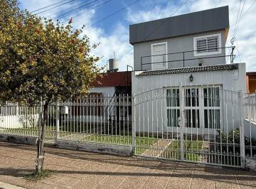 Casa · 148m² · 8 Ambientes · 1 Cochera · Venta Casa Mas Departamento Barrio San Pablo
