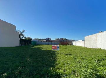 Terreno · 697m² · Terreno en Venta Bv Hipolito Irigoyen