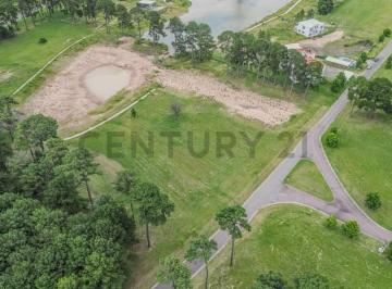 Terreno · 3500m² · 4 Ambientes · Venta de 2 Macrolotes y 2 Casas de 4 Ambientes