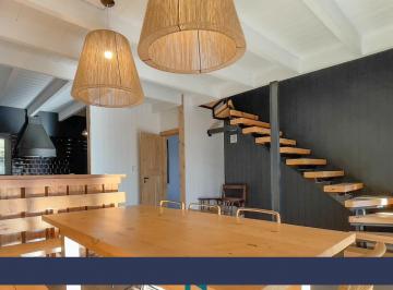Casa · 150m² · 4 Ambientes · Venta - Casa, 4 Amb. 150 m², Hua Huan, Vla