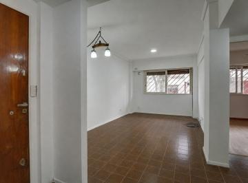 Departamento · 62m² · 3 Ambientes · Alquiler 3 Ambientes con Patio Propio - Franklin Al 1900 - Caballito
