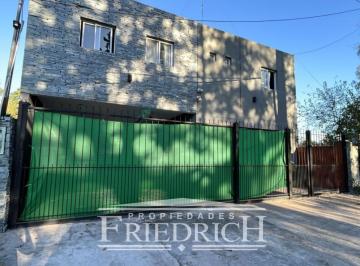 Casa · 160m² · 4 Ambientes · 1 Cochera · Casa con Piscina en Venta - General Rodríguez