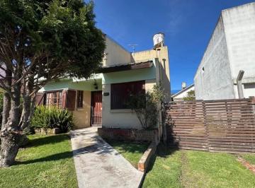 PH · 55m² · 2 Ambientes · 1 Cochera · PH 2 Amb con Patio y Cochera en Alquiler
