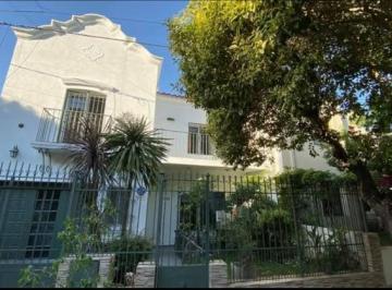 Foto · Casa de 3 Dorm. en Venta en B Alberdi - Quintas de Santa Ana