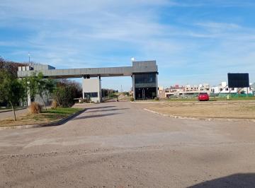 Terreno · 476m² · Lote en Venta en B° Aires del Nordeste con Servicios.