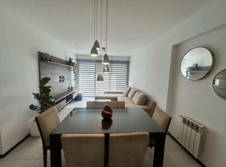 Departamento · 85m² · 5 Ambientes