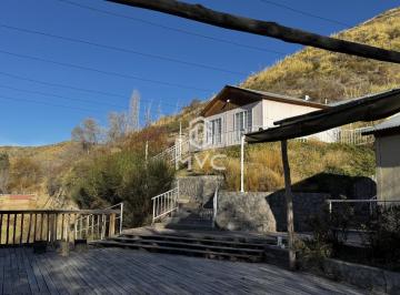 Casa · 90m² · 6 Dormitorios · 3 Cocheras · Cabañas (3) en Venta en Las Vegas, Potrerillos