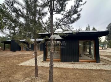 Casa · 180m² · 5 Ambientes · Casa a Estrenar en Venta en Dos Valles Club de Campo