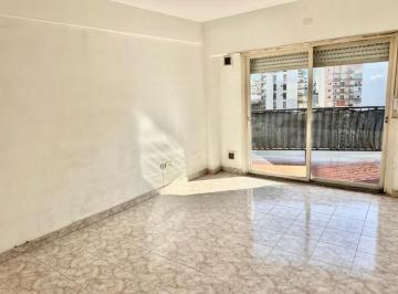 Departamento · 42m² · 2 Ambientes · Hermoso Departamento de 2 Ambientes en Almagro Todo Luz en Esquina