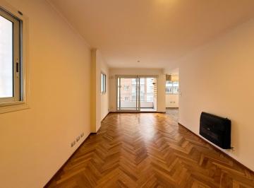 Departamento · 125m² · 6 Ambientes · 2 Cocheras · Departamento en Piso Exclusivo de 3 Dorm. Al Frente en Zona Rio