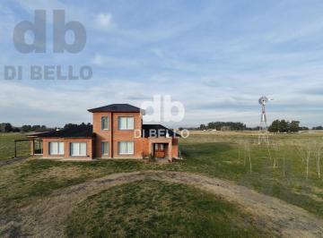 Casa en venta · Casa en Estancia Benquerencia